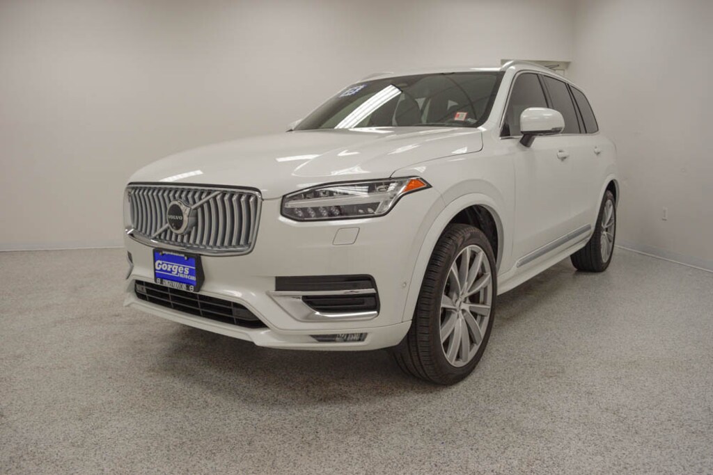 Certified 2025 Volvo XC90 B6 Ultra 7-Seater SUV
