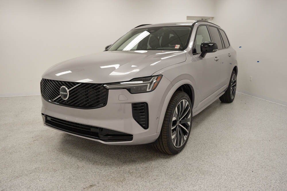 2026 Volvo XC90 photo 3