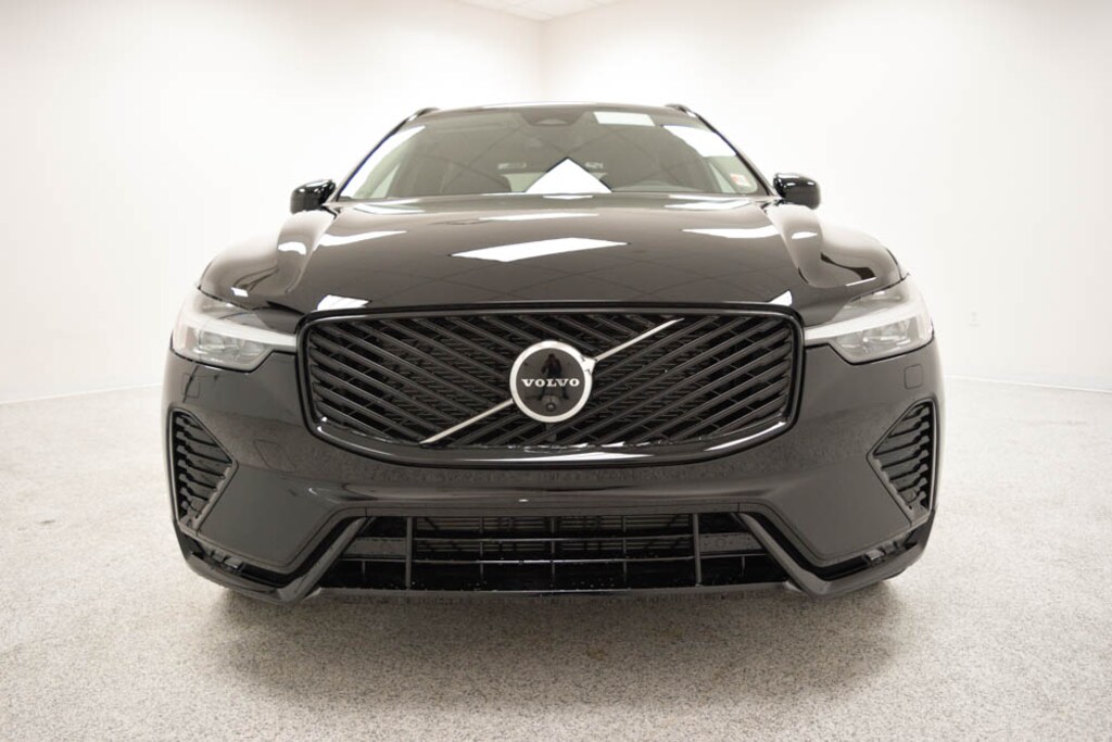 New 2026 Volvo XC60 B5 Ultra SUV