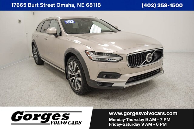2023 Volvo V90 Cross Country B6 AWD Plus Wagon