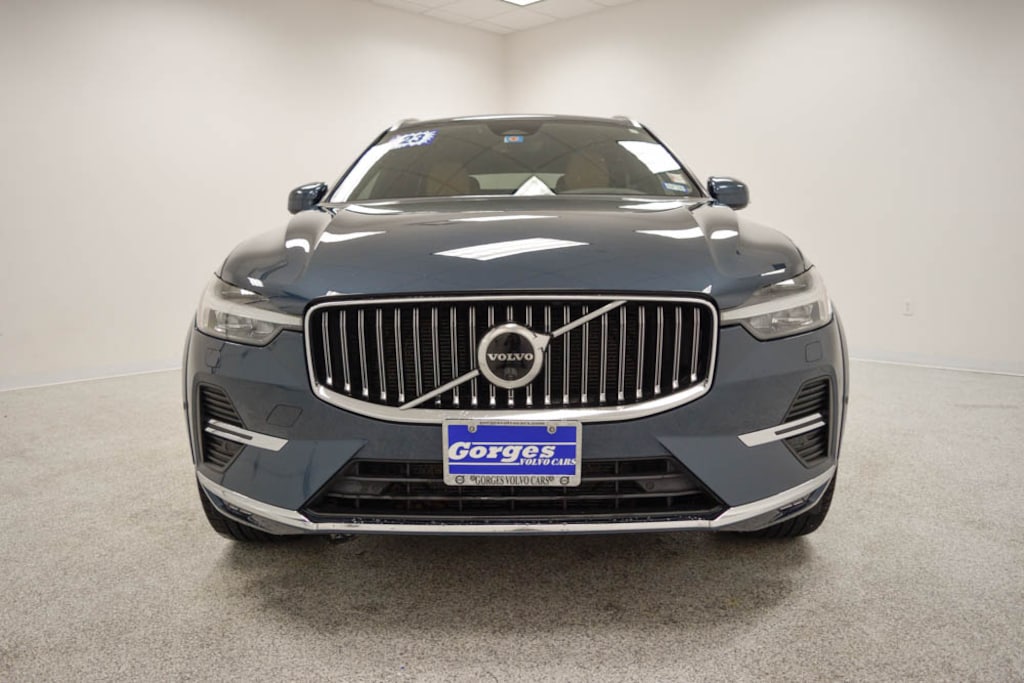 Certified 2023 Volvo XC60 B6 AWD Ultimate Bright SUV