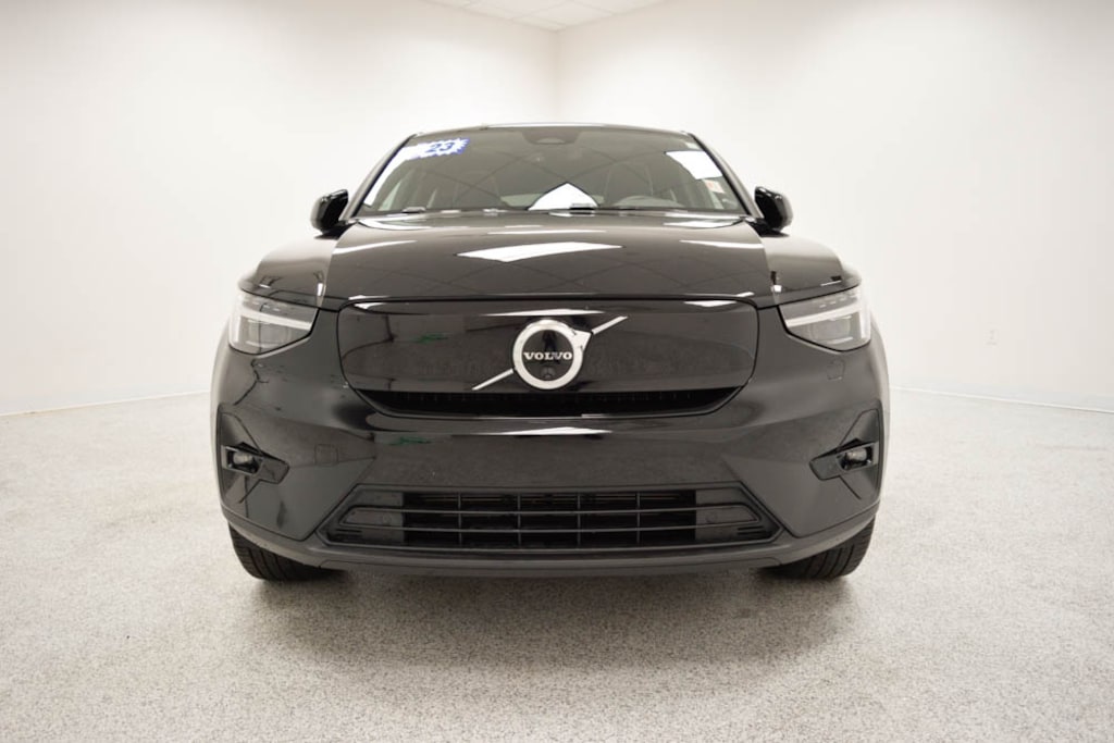 Used 2023 Volvo C40 Recharge Pure Electric Twin Ultimate SUV