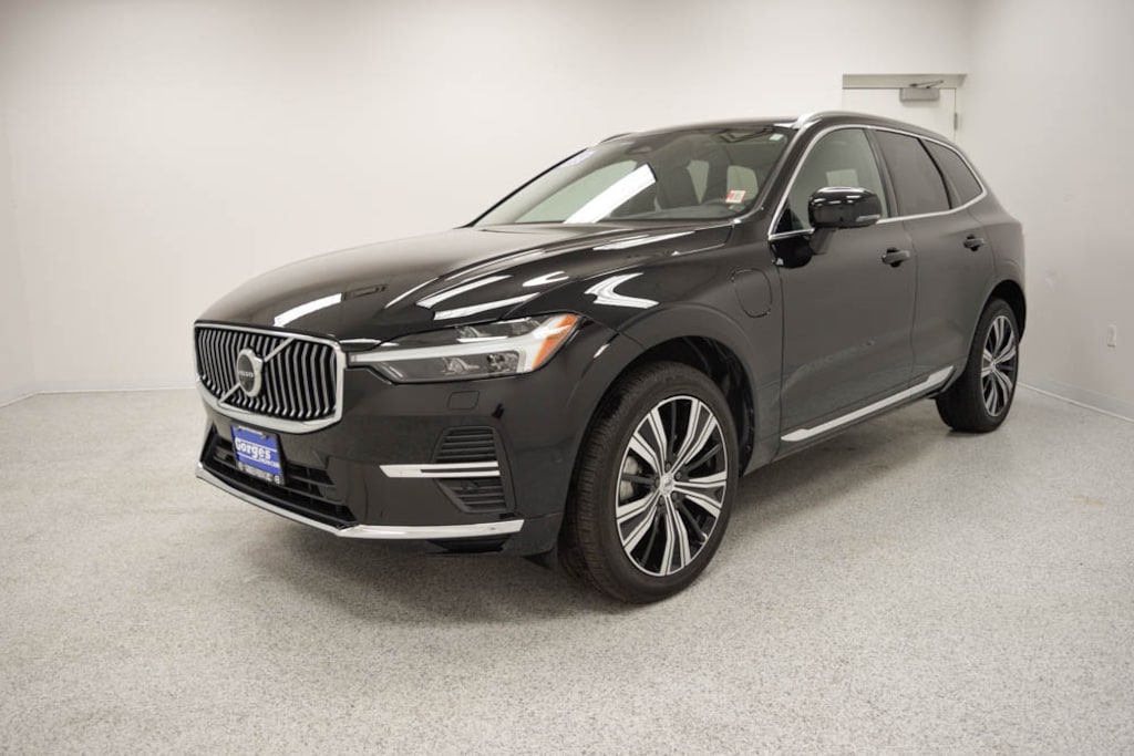 Certified 2023 Volvo XC60 Recharge Plug-In Hybrid Plus Bright SUV
