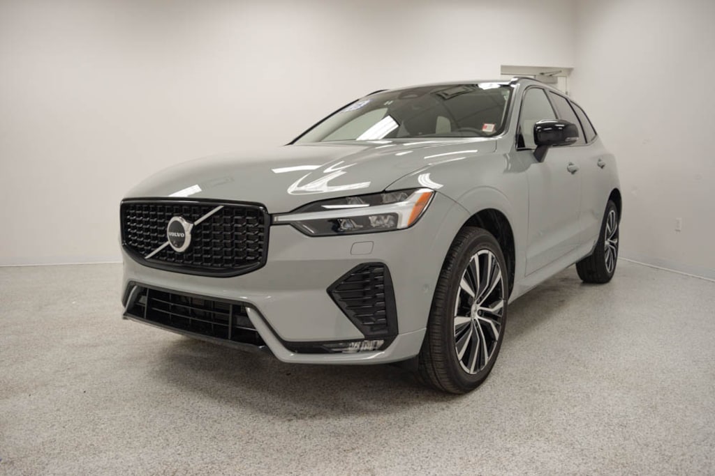 Certified 2025 Volvo XC60 B5 Plus SUV