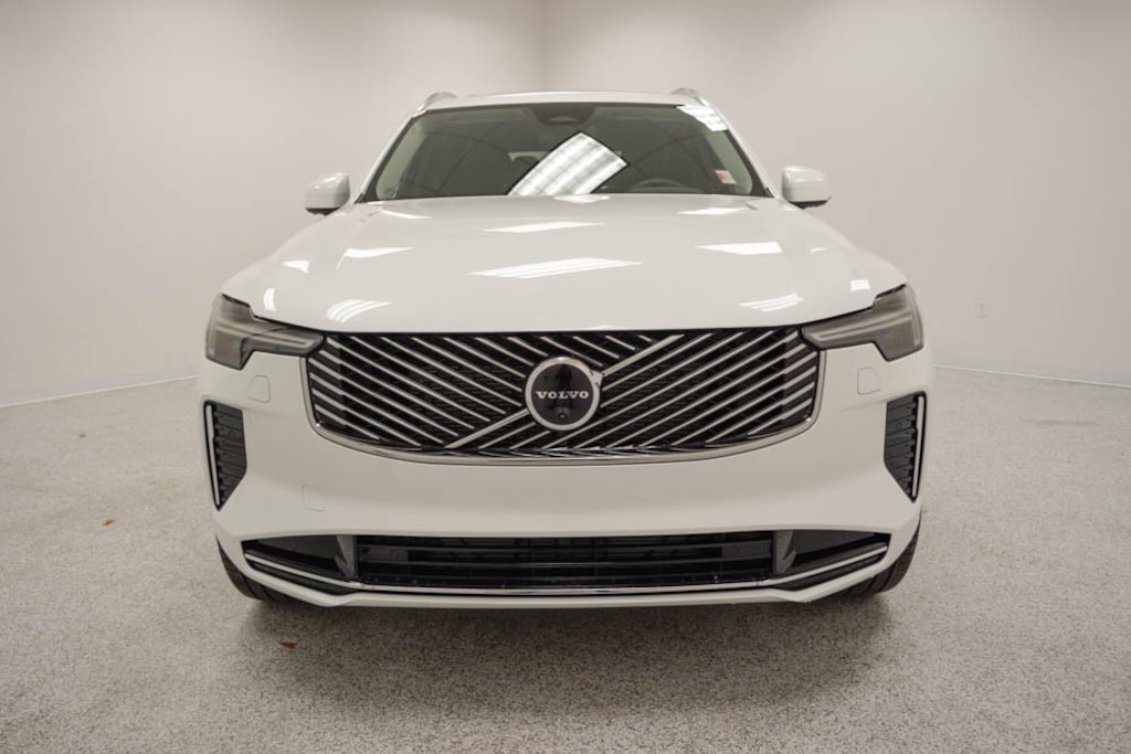 New 2026 Volvo XC90 B6 Plus 6-Seater SUV