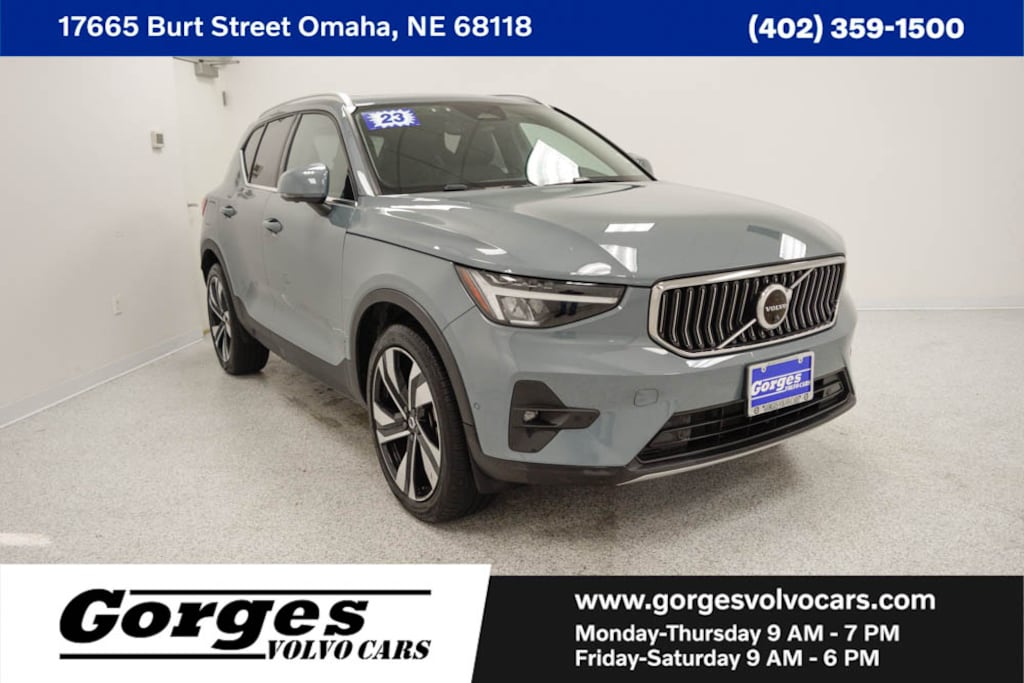 Certified 2023 Volvo XC40 B5 AWD Ultimate Bright SUV
