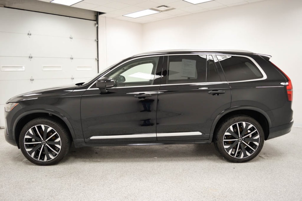 Used 2025 Volvo XC90 B6 (2025.5) Plus 7-Seater SUV