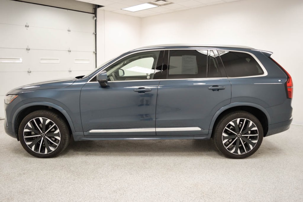 Used 2025 Volvo XC90 B6 (2025.5) Plus 7-Seater SUV