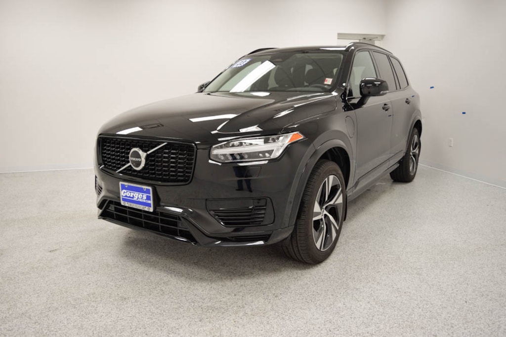 Used 2023 Volvo XC90 Recharge Plug-In Hybrid Plus Dark 7-Seater SUV