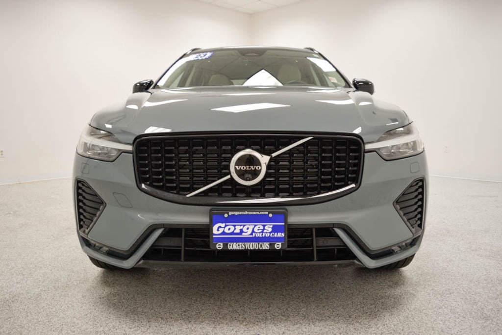 Certified 2023 Volvo XC60 B5 AWD Ultimate Dark SUV