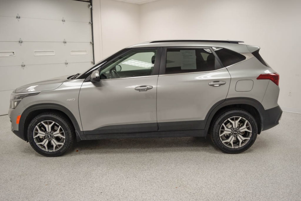 Used 2021 Kia Seltos EX SUV