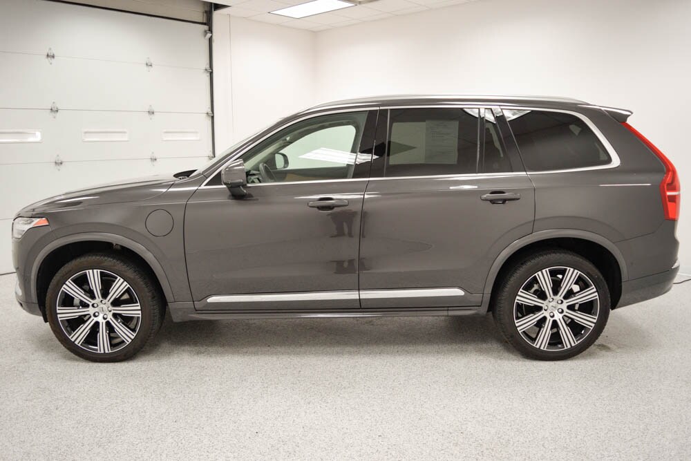 2024 Volvo XC90 T8 Plus photo 4