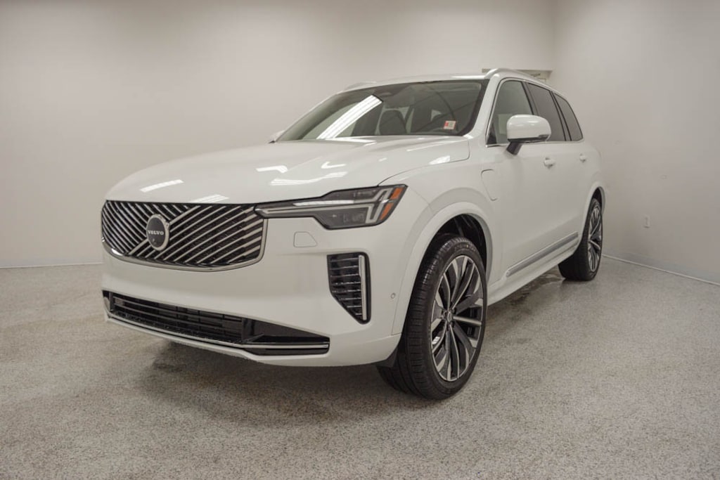 New 2026 Volvo XC90 plug-in hybrid T8 Plus 6-Seater SUV
