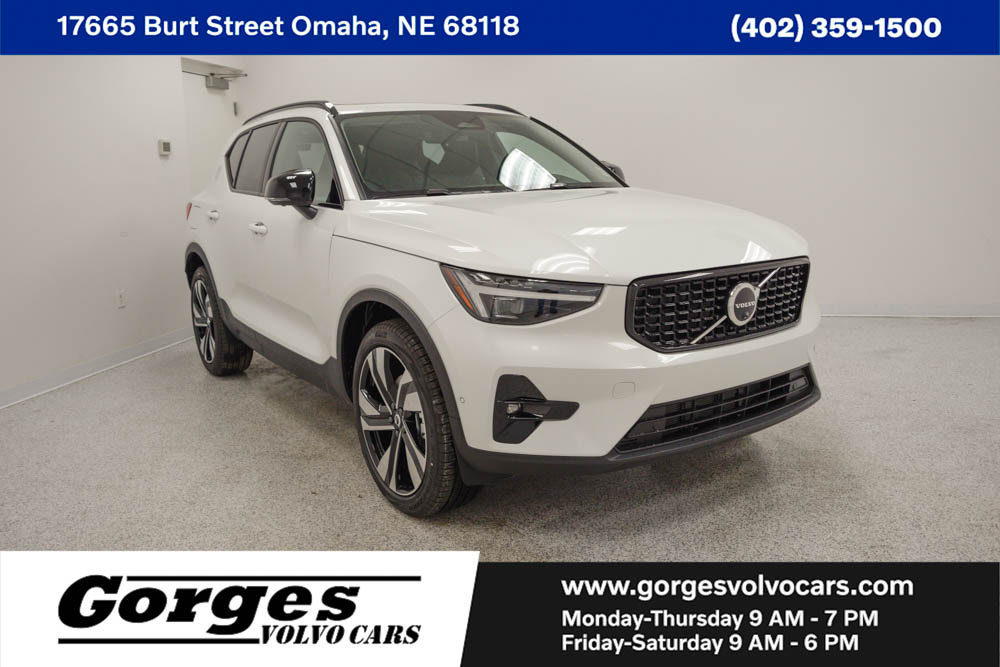 2026 Volvo XC40 B5 Ultra AWD SUV