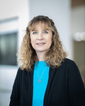 Staff member Heather Slizoski from ID_c0d605dc6132