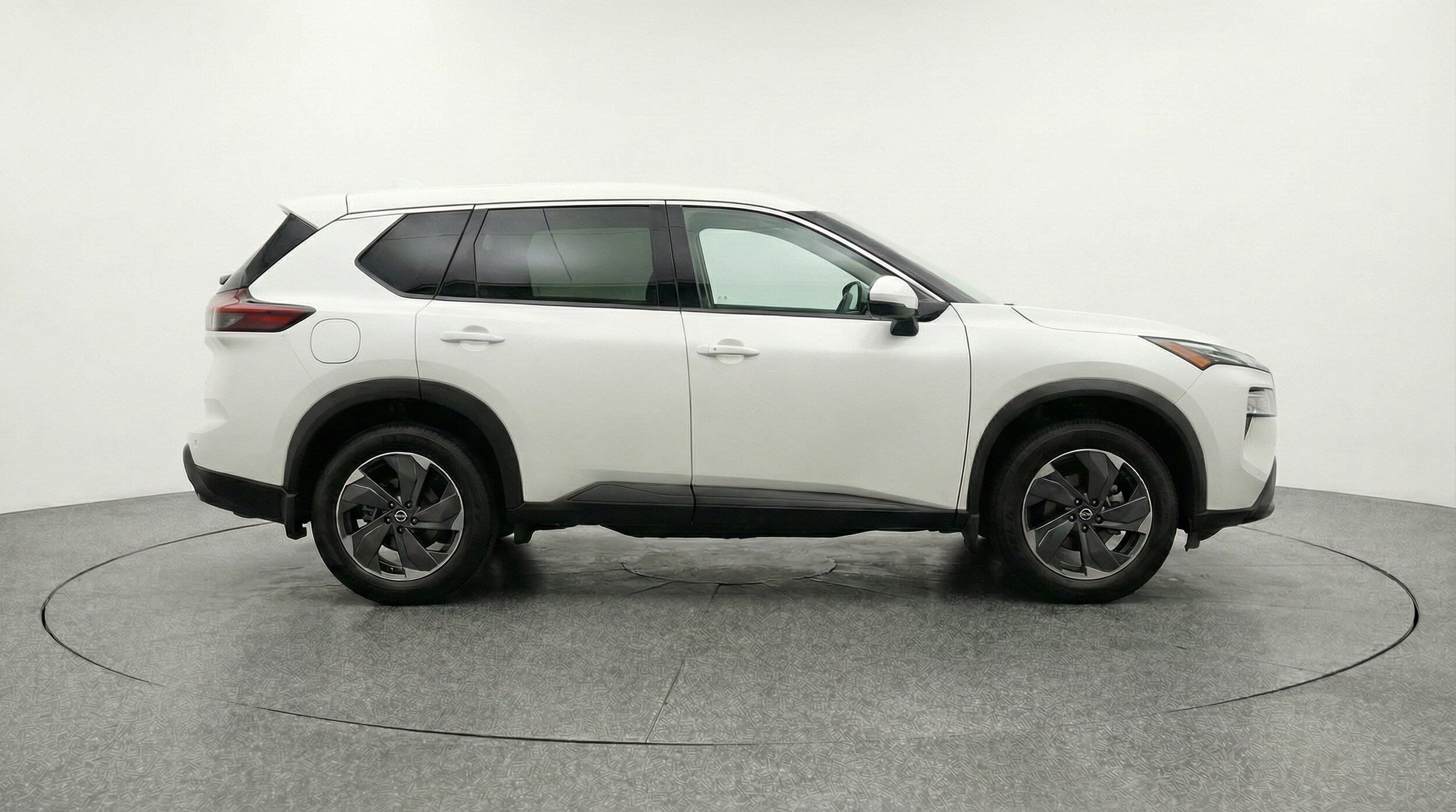 Thumbnail: 2025 Nissan Rogue - 8