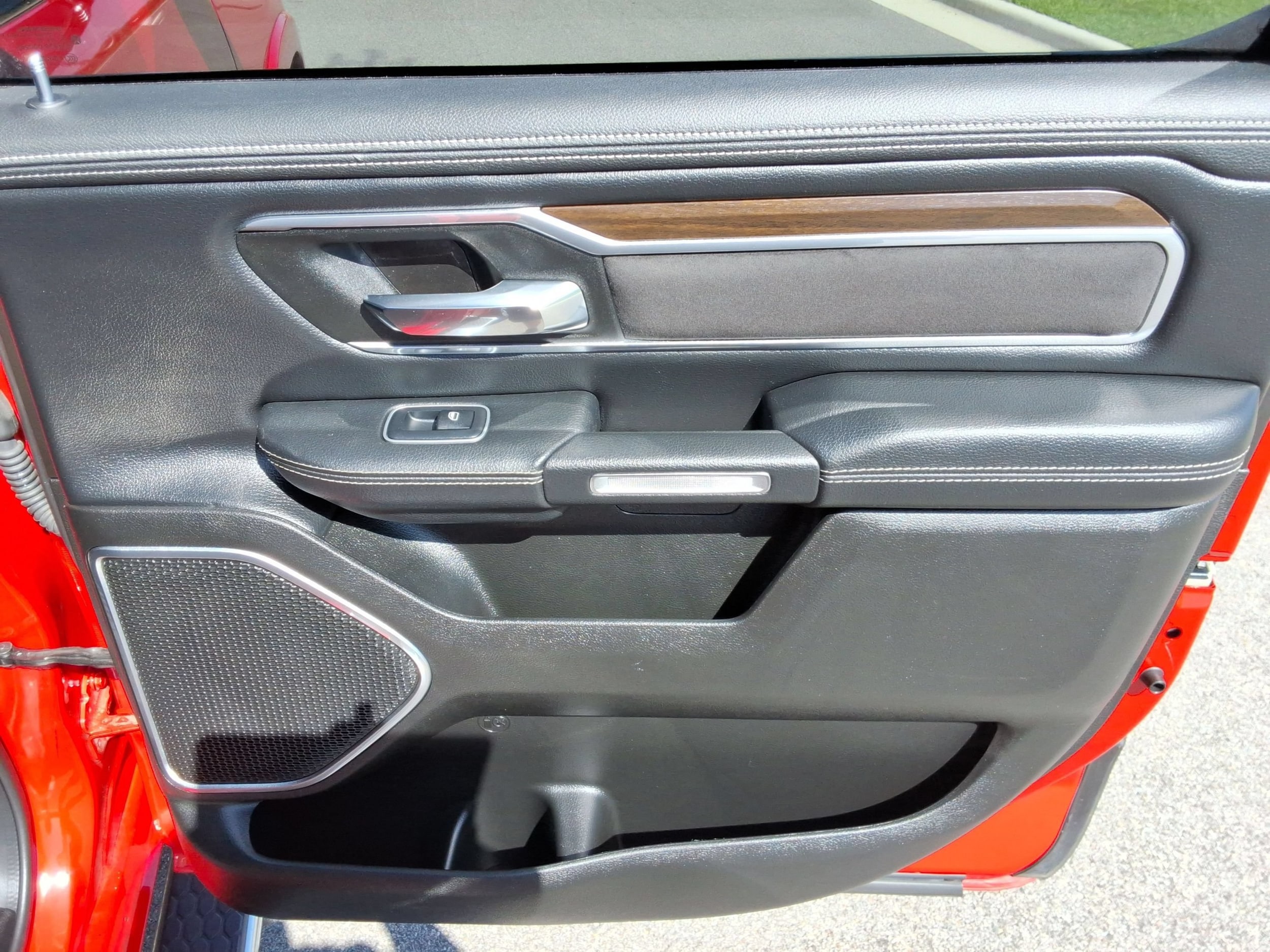 2022 RAM Ram 1500 Pickup Laramie - Photo 27