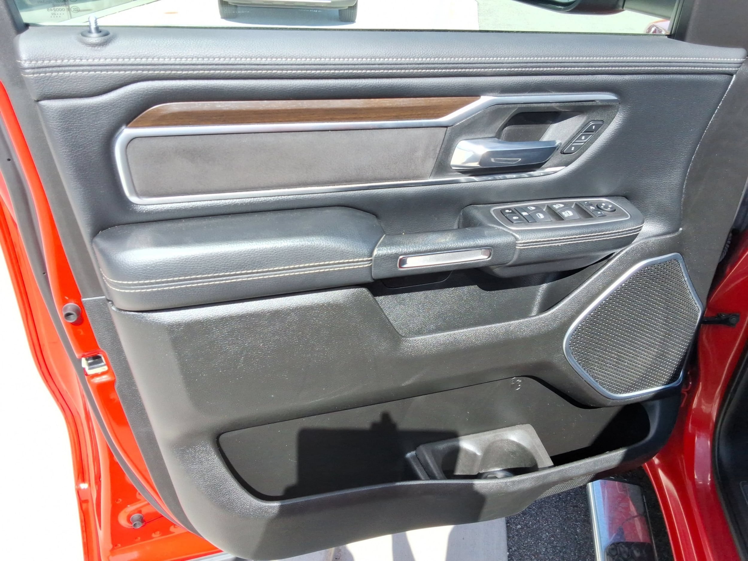 2022 RAM Ram 1500 Pickup Laramie - Photo 24