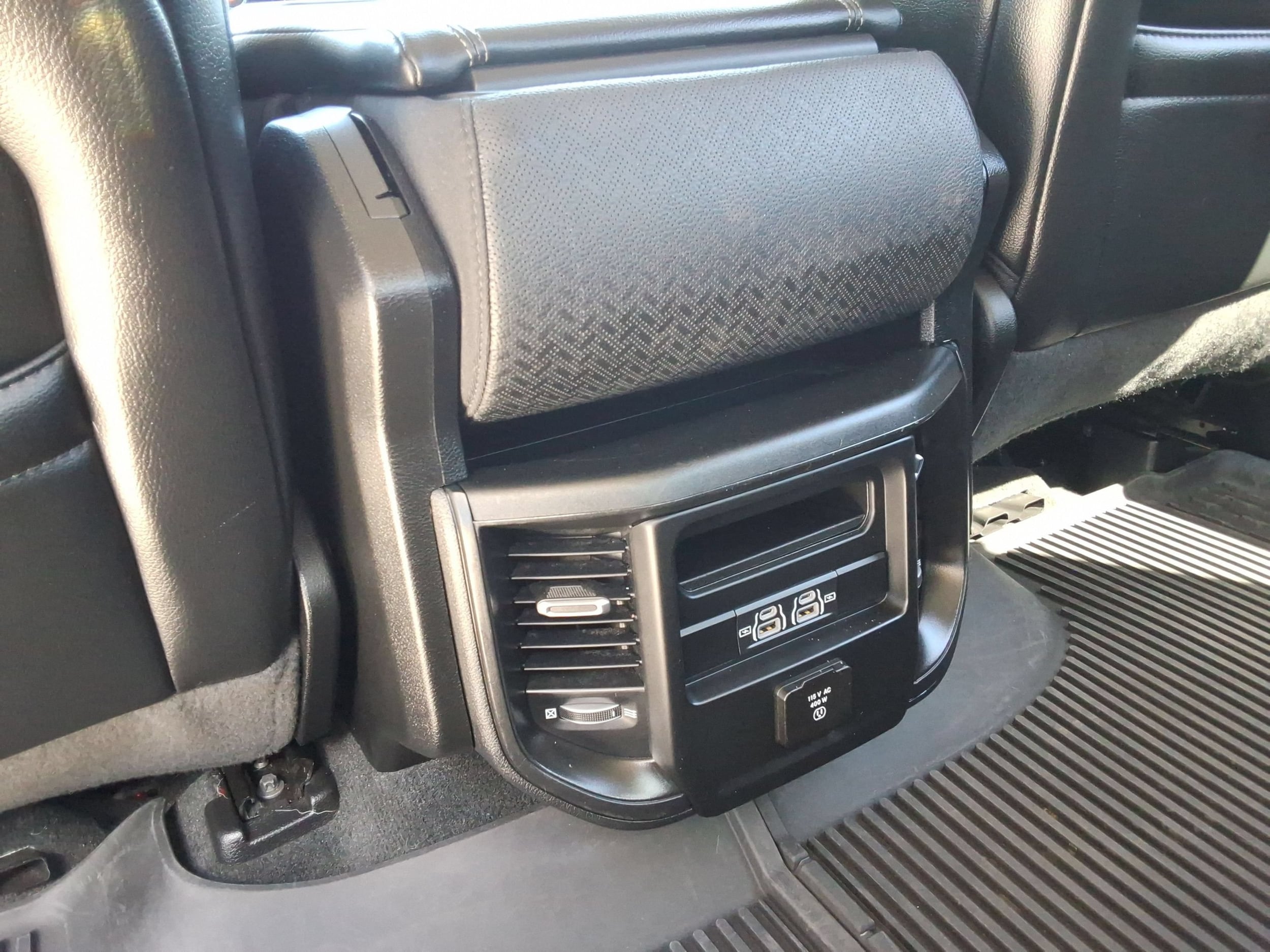 2022 RAM Ram 1500 Pickup Laramie - Photo 26
