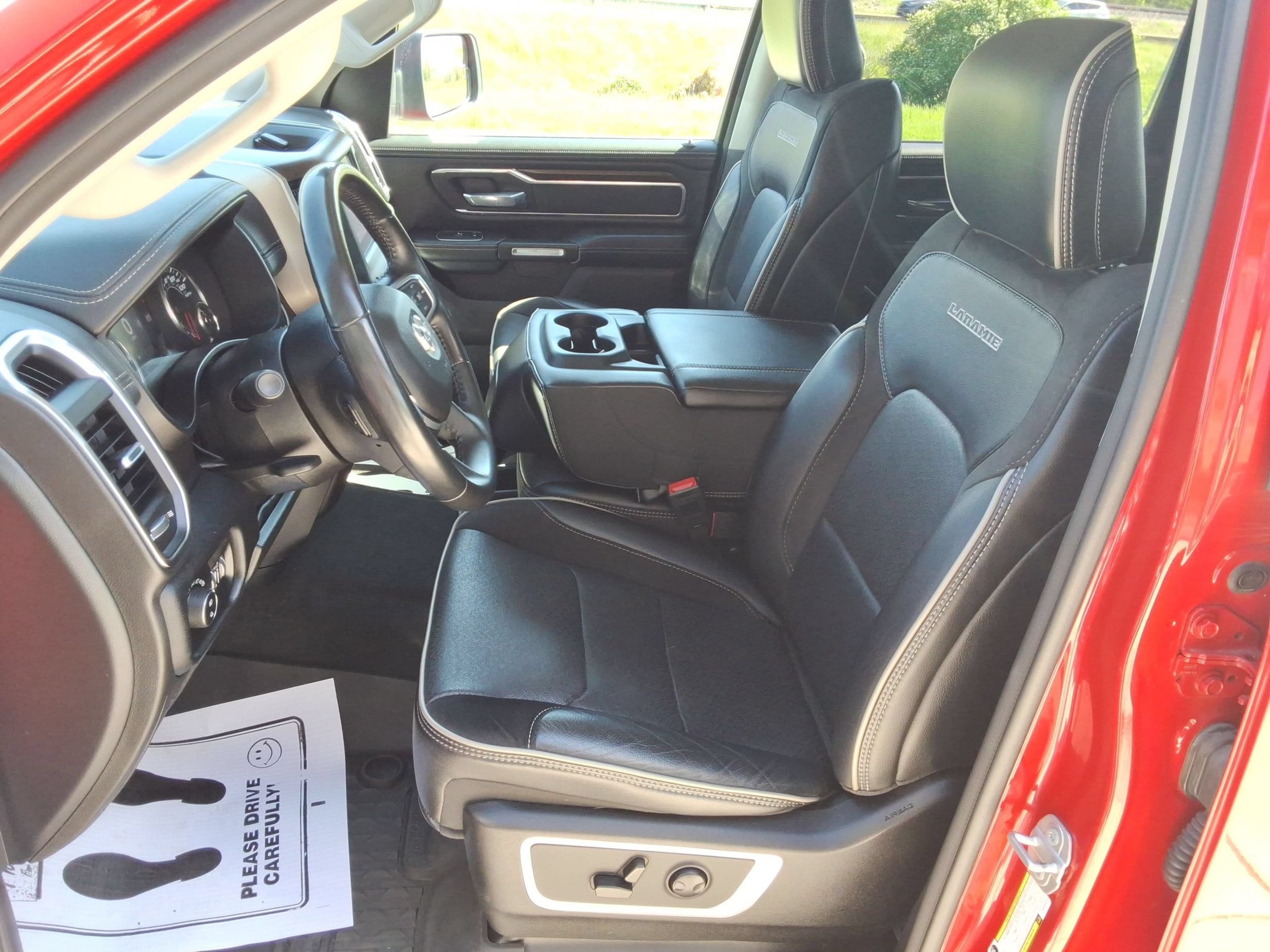2022 RAM Ram 1500 Pickup Laramie - Photo 29