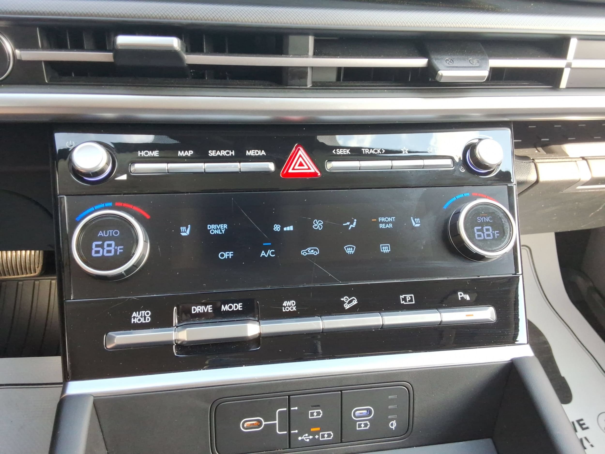 2026 Hyundai Santa Fe SEL - Photo 17