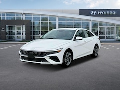 2025 Hyundai Elantra SEL Convenience SEL Convenience IVT