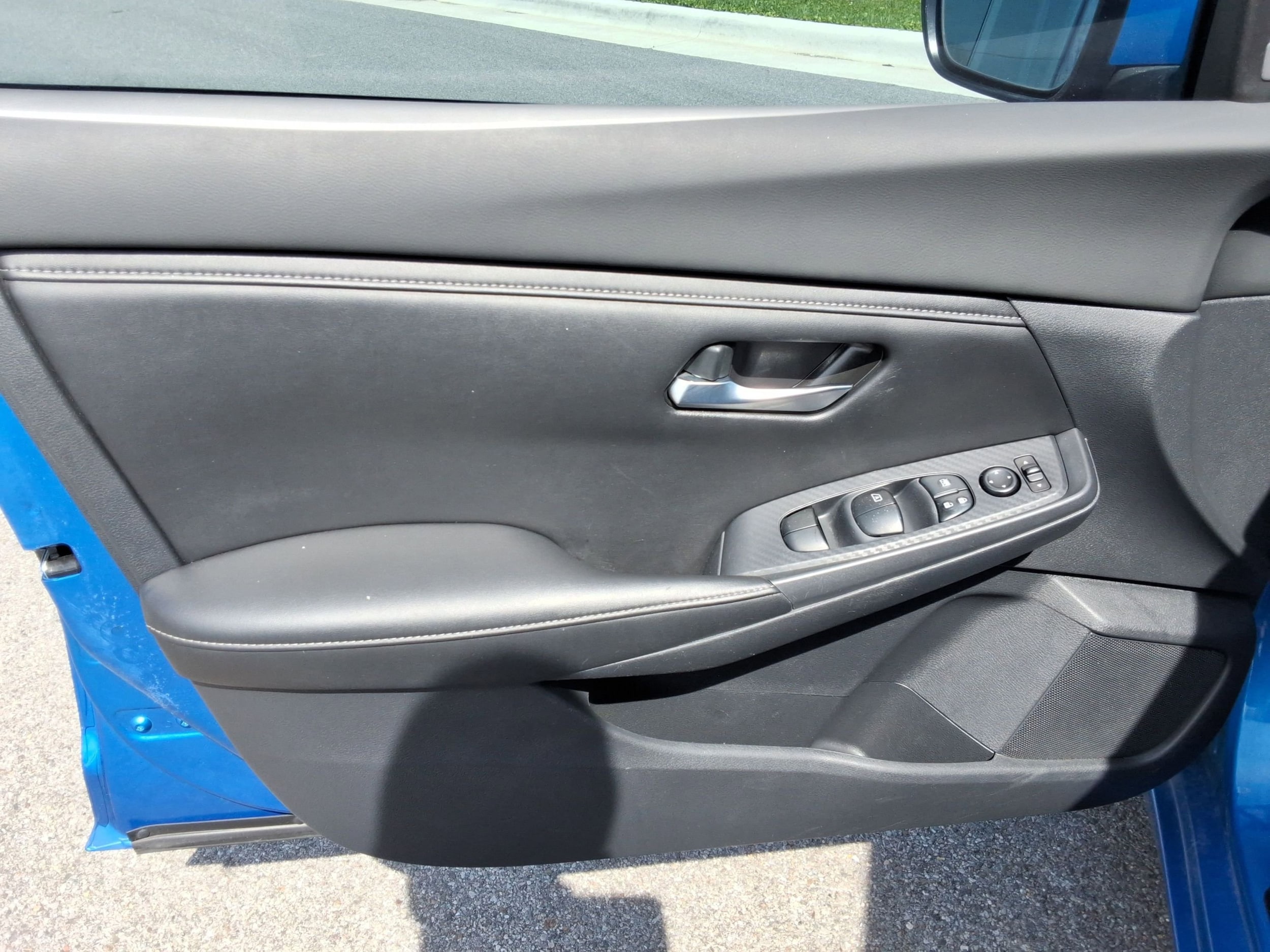 2022 Nissan Sentra SV - Photo 22