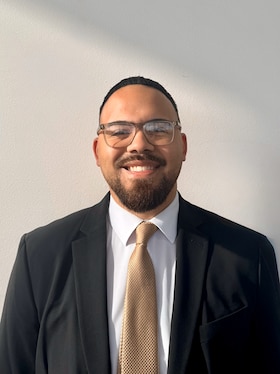 Staff member Chris Nunez from ID_7242bc32e17d