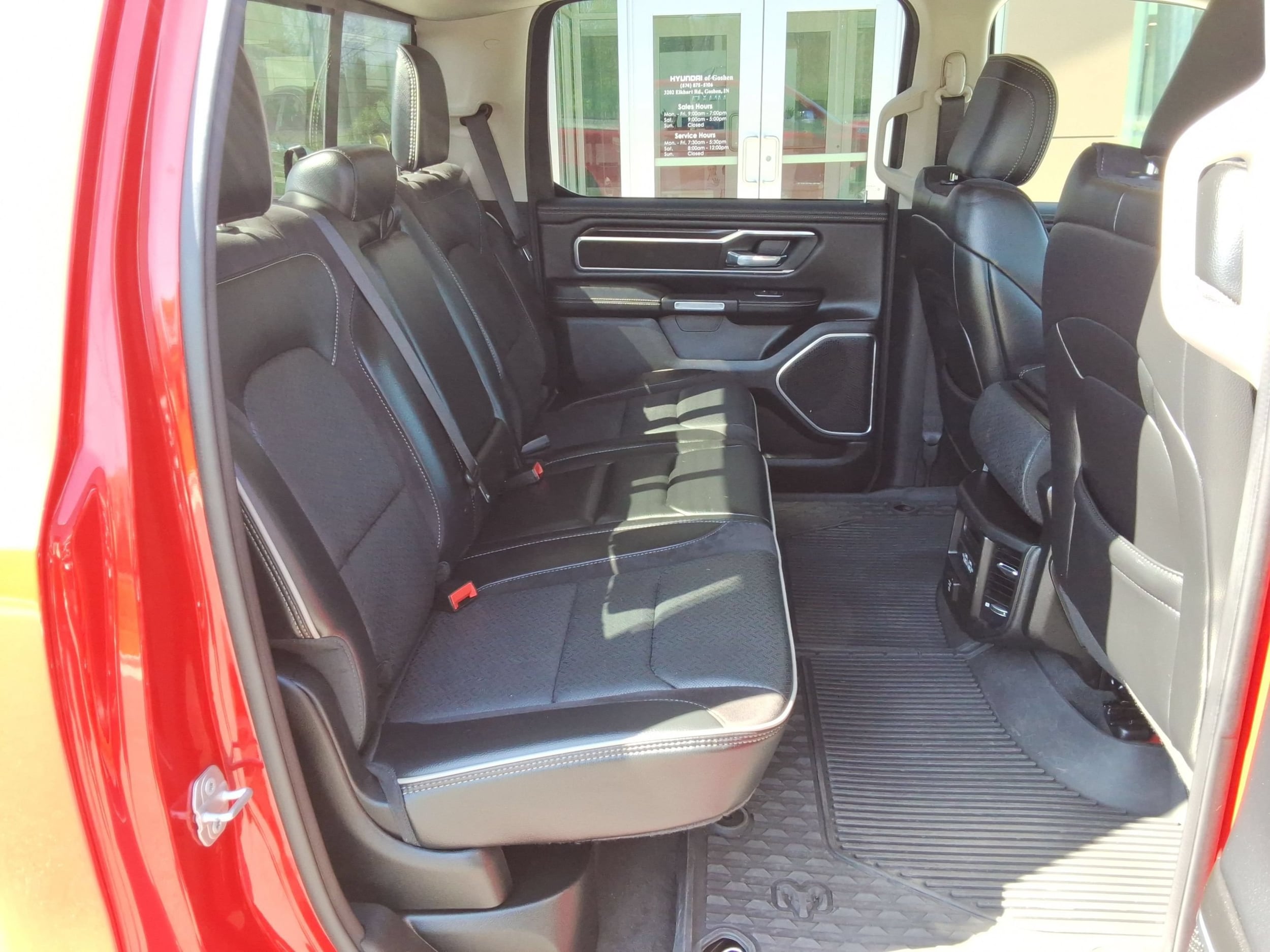 2022 RAM Ram 1500 Pickup Laramie - Photo 32