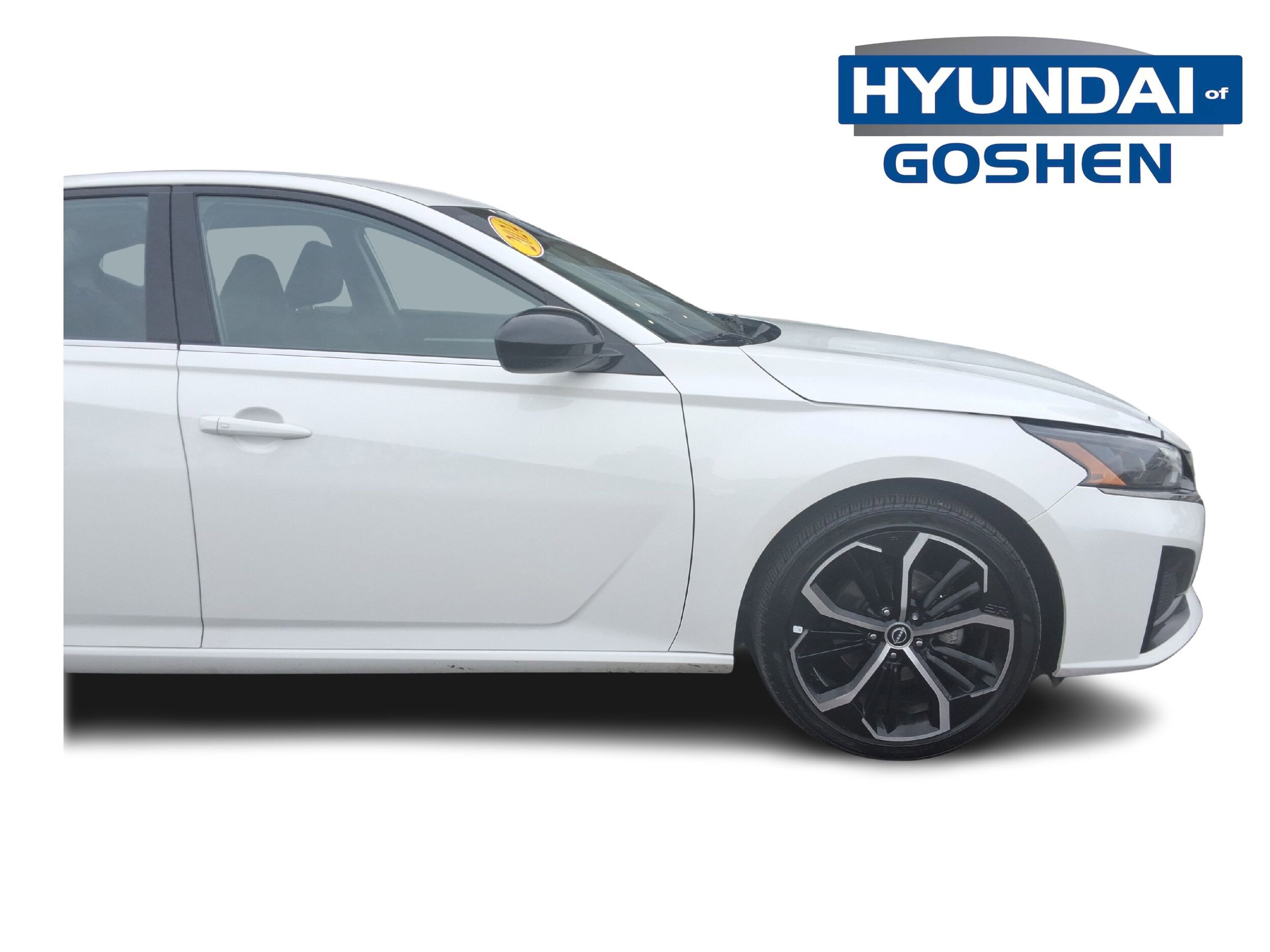 2024 Nissan Altima SR - Photo 10