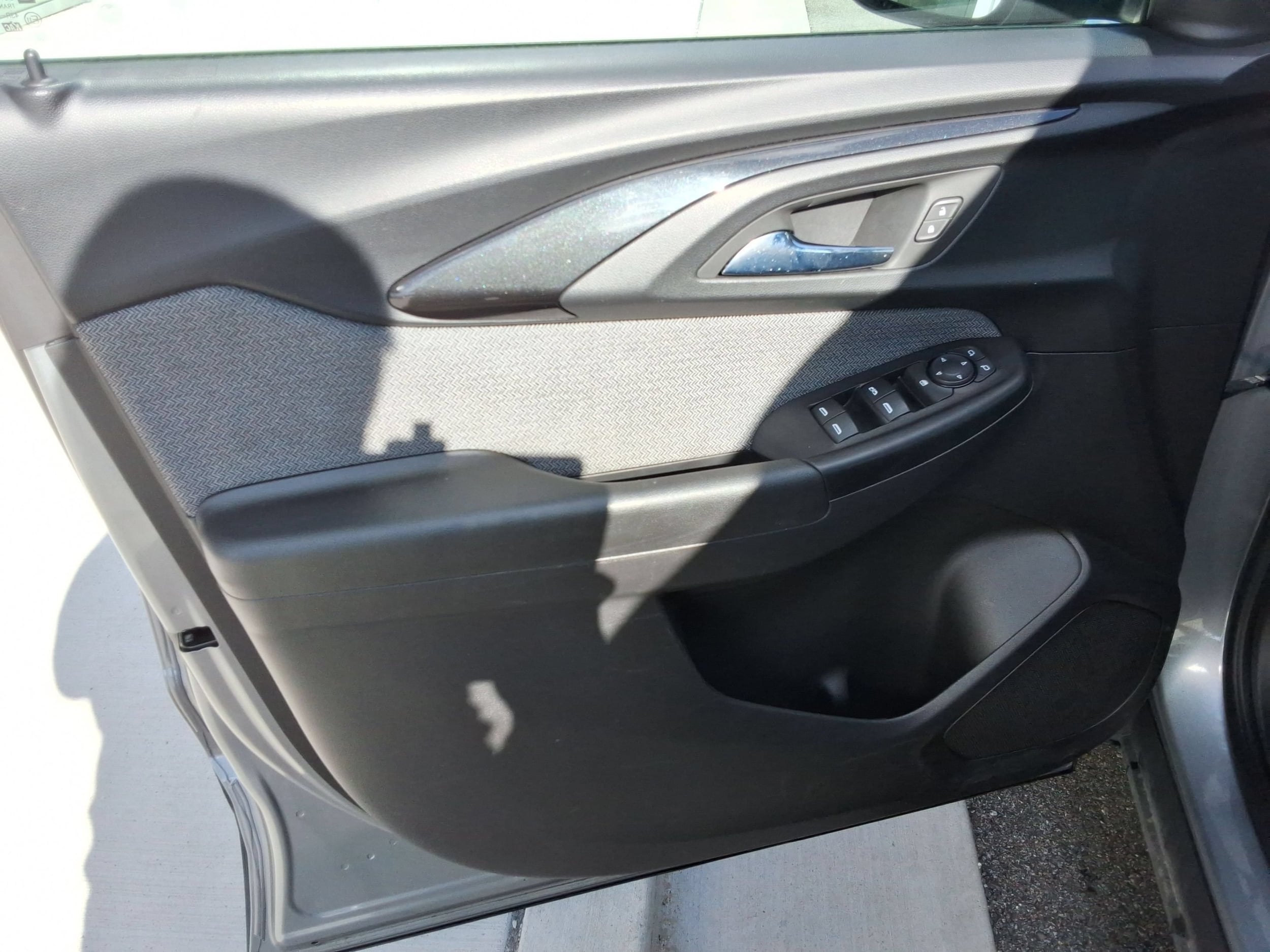 2023 Chevrolet TrailBlazer LS - Photo 22