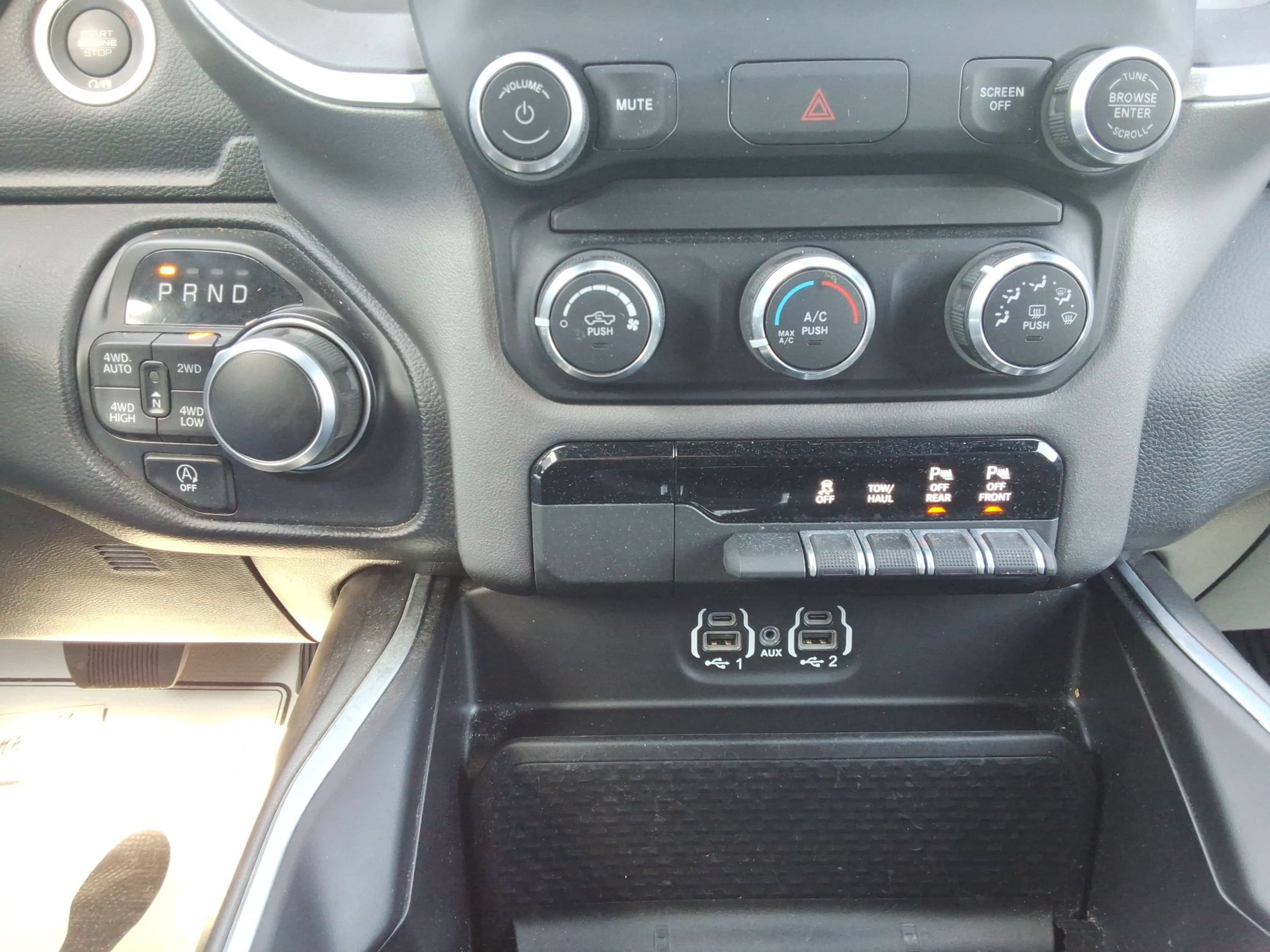 2022 RAM Ram 1500 Pickup Big Horn/Lone Star - Photo 17