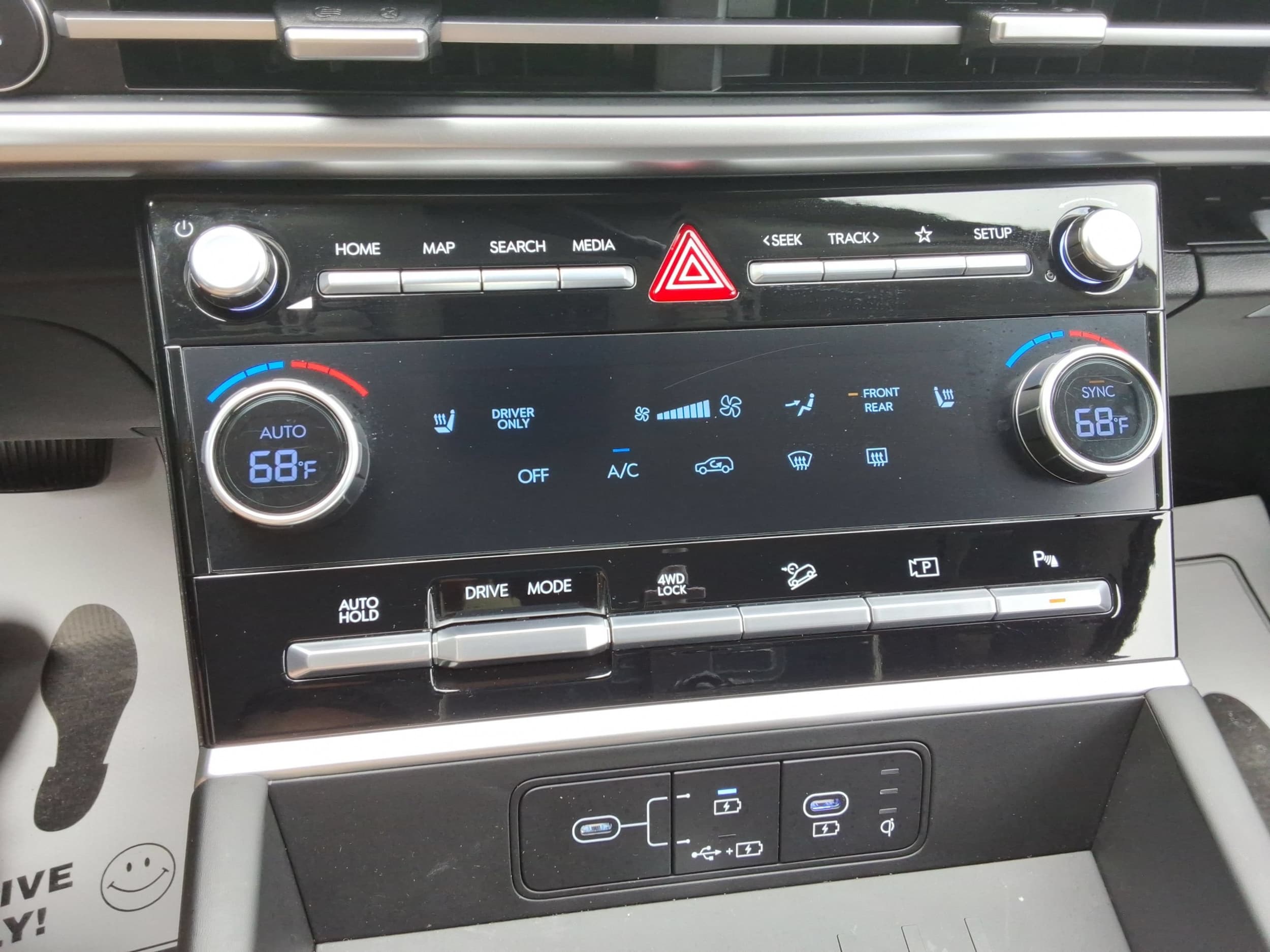 2026 Hyundai Santa Fe SEL - Photo 17