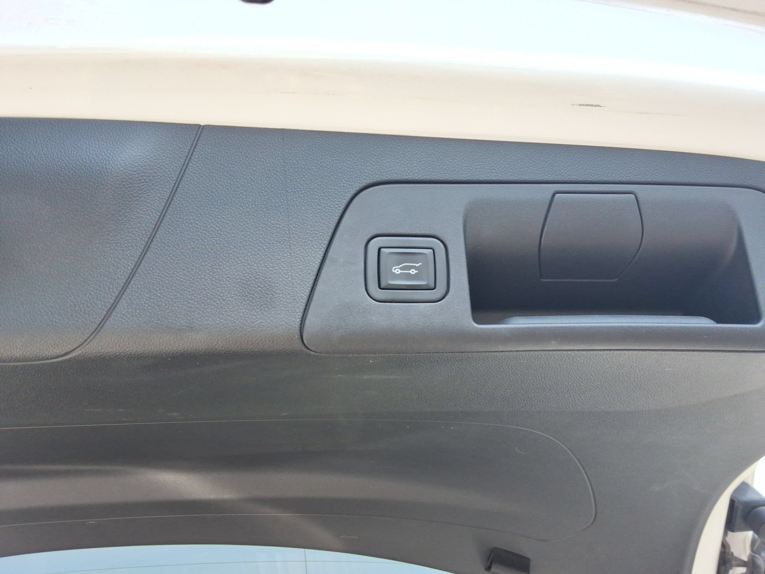 2023 Buick Envision Essence - Photo 24