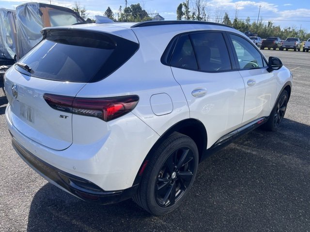 2021 Buick Envision Essence photo 2