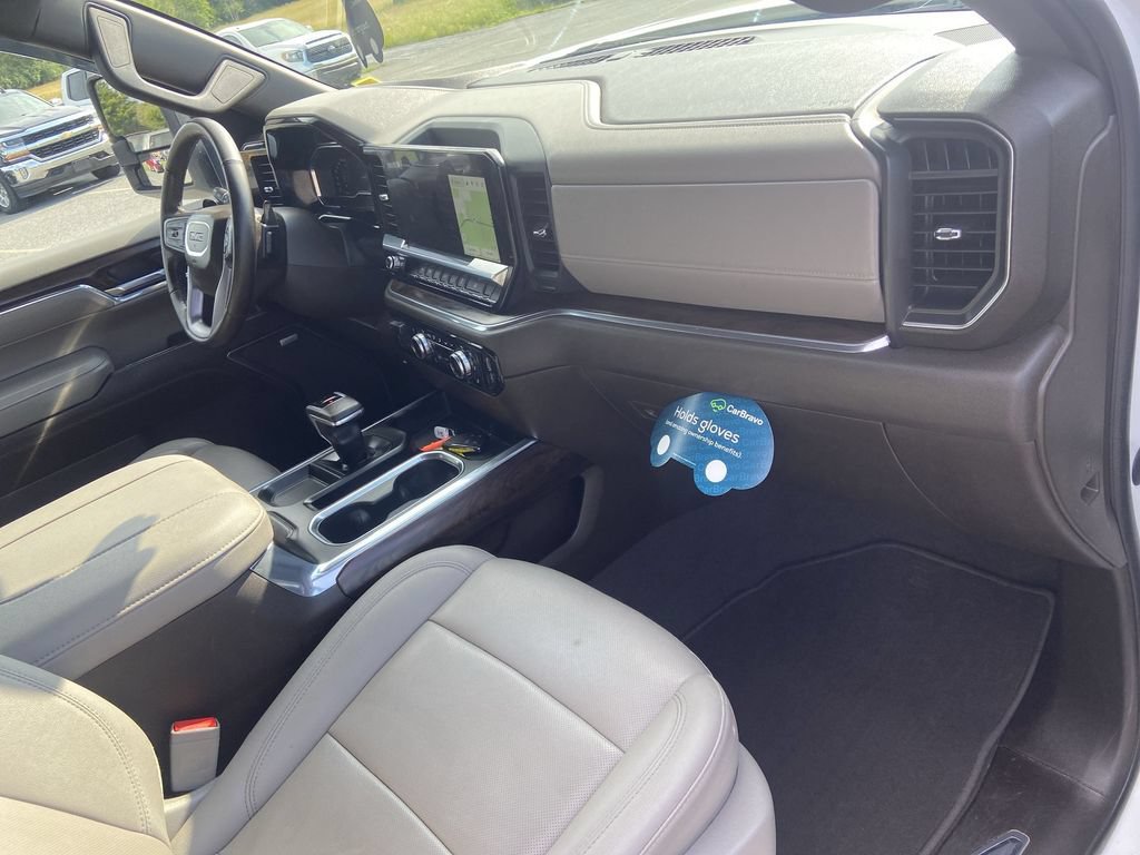 2023 GMC Sierra 1500 SLT - Photo 29