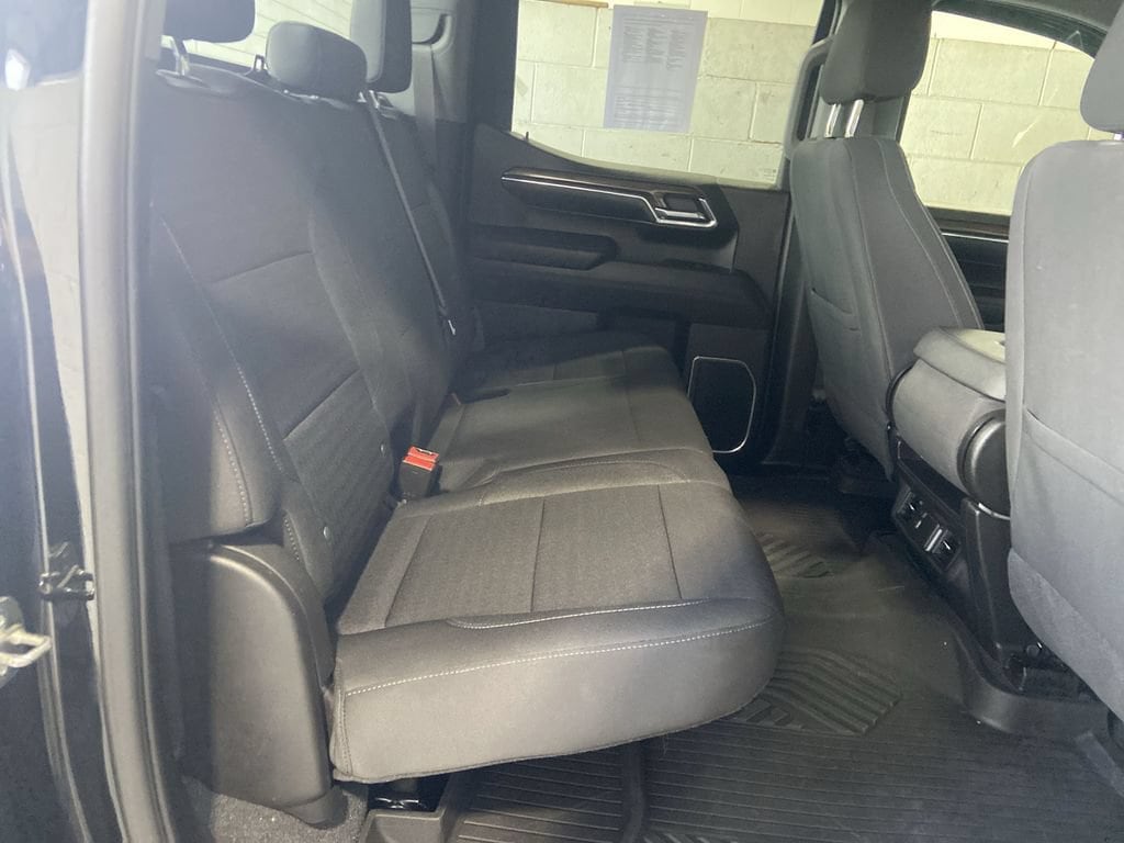 2023 Chevrolet Silverado 1500 RST - Photo 26