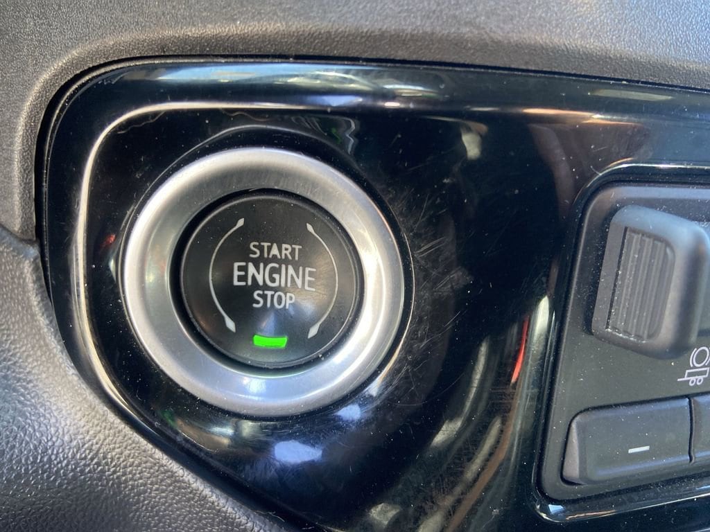 2022 GMC Sierra 1500 SLT - Photo 17