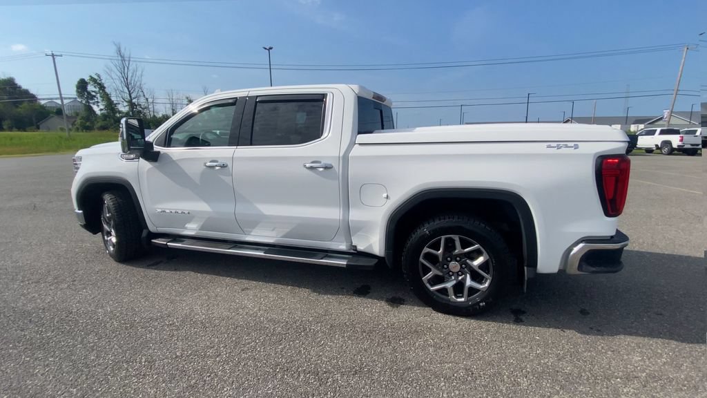 2023 GMC Sierra 1500 SLT - Photo 6