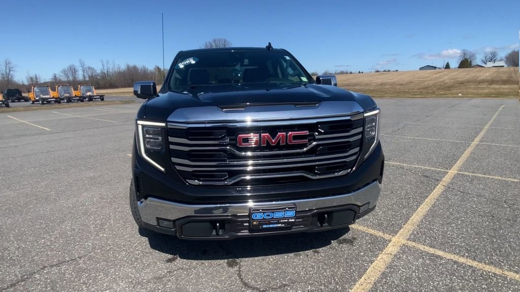 2022 GMC Sierra 1500 SLT - Photo 3