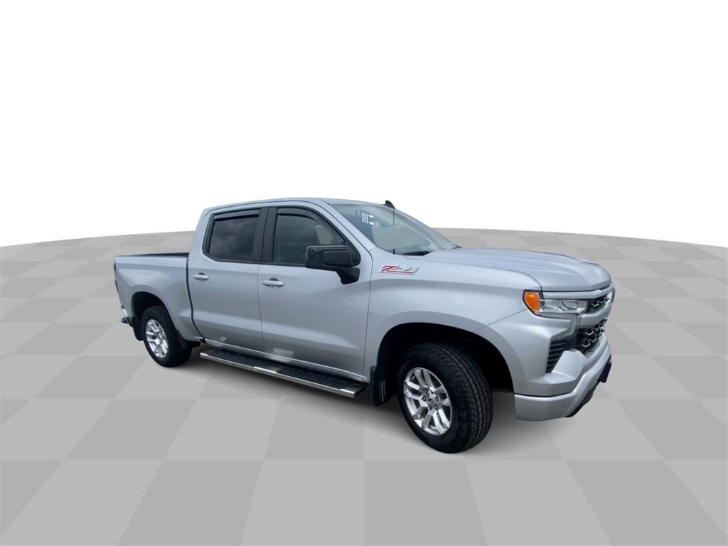 Used 2022 Chevrolet Silverado 1500 RST with VIN 1GCUDEED3NZ513048 for sale in Champlain, NY