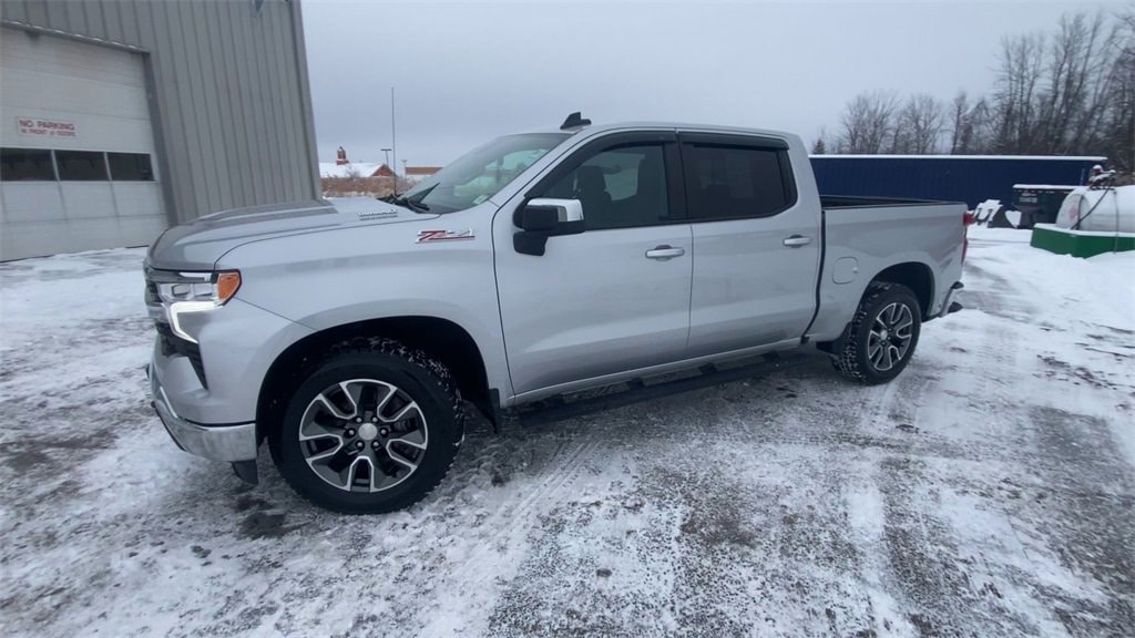 Used 2022 Chevrolet Silverado 1500 LT Truck