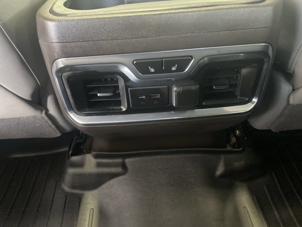 2021 GMC Sierra 1500 SLT - Photo 22