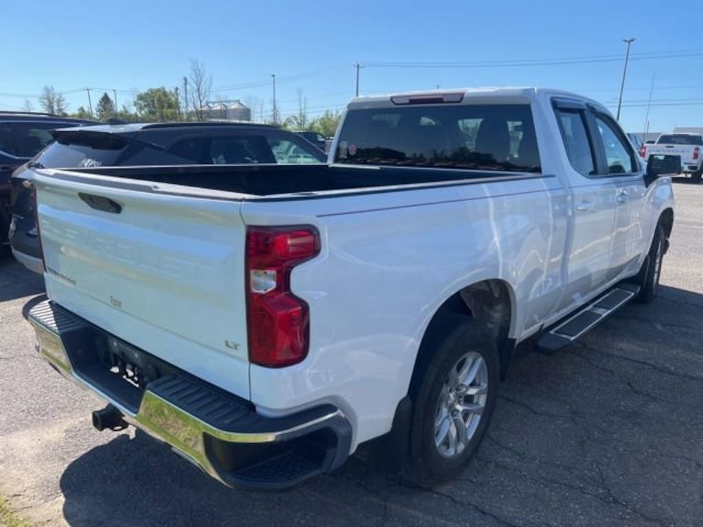 Used 2021 Chevrolet Silverado 1500 LT Truck