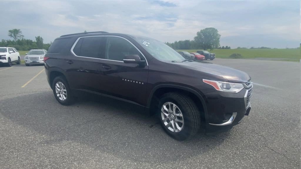 Used 2020 Chevrolet Traverse LT Cloth SUV