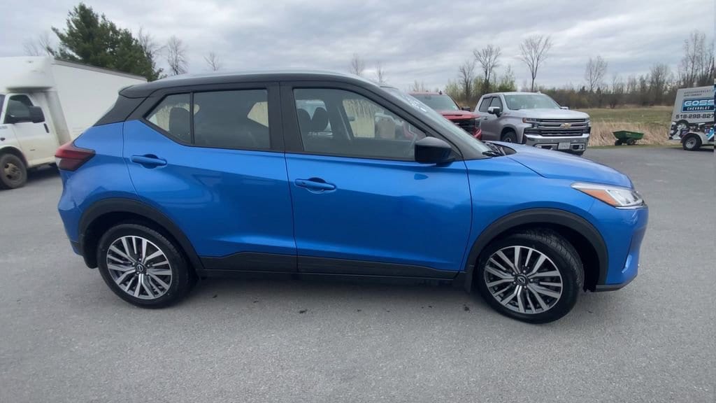 2023 Nissan Kicks SV - Photo 9