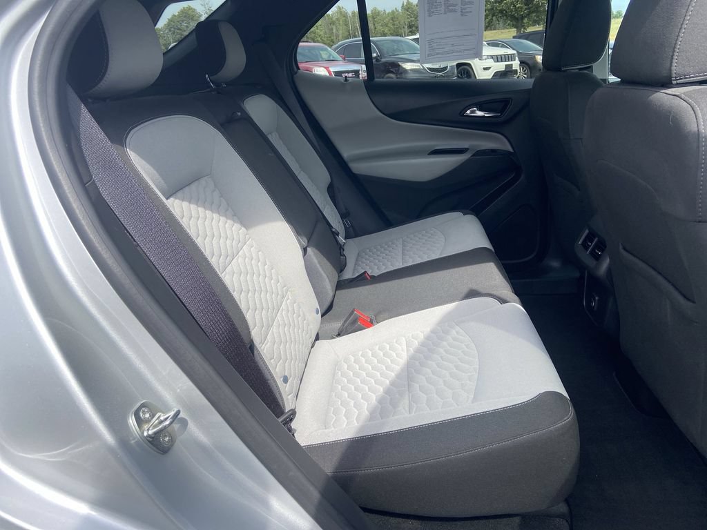 2020 Chevrolet Equinox LS - Photo 26