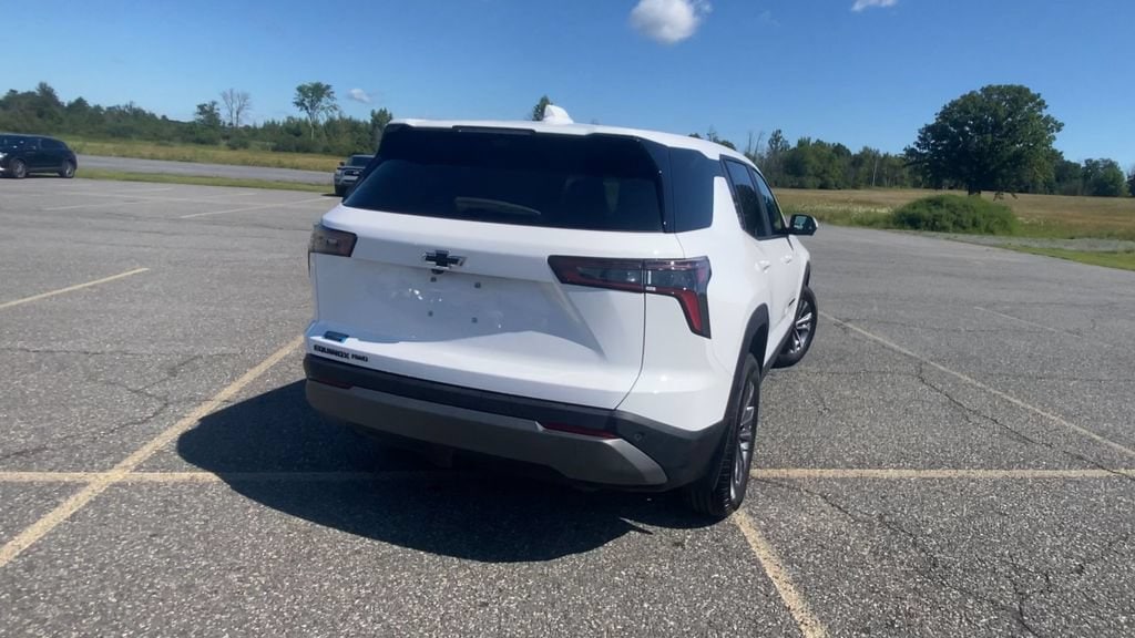 2025 Chevrolet Equinox LT - Photo 8