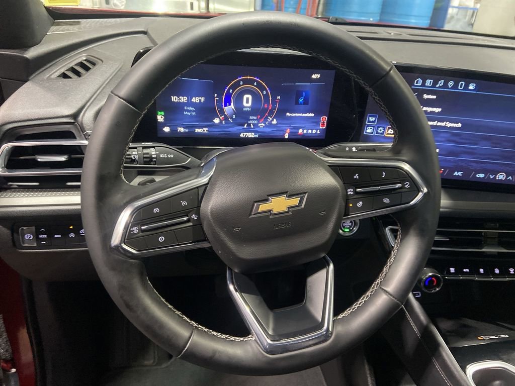 2025 Chevrolet Traverse LT - Photo 11