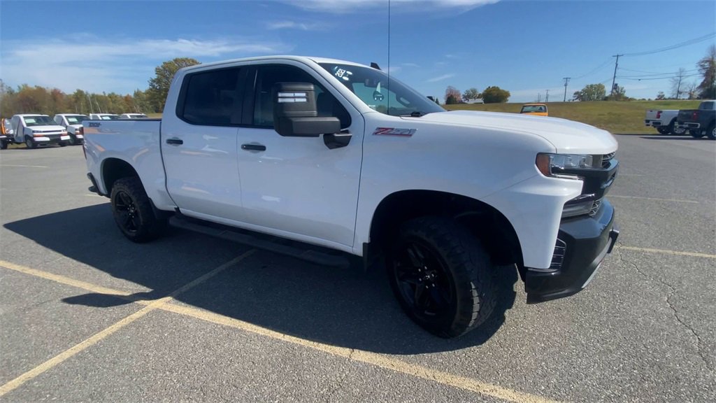 2021 Chevrolet Silverado 1500 LT Trail Boss photo 2